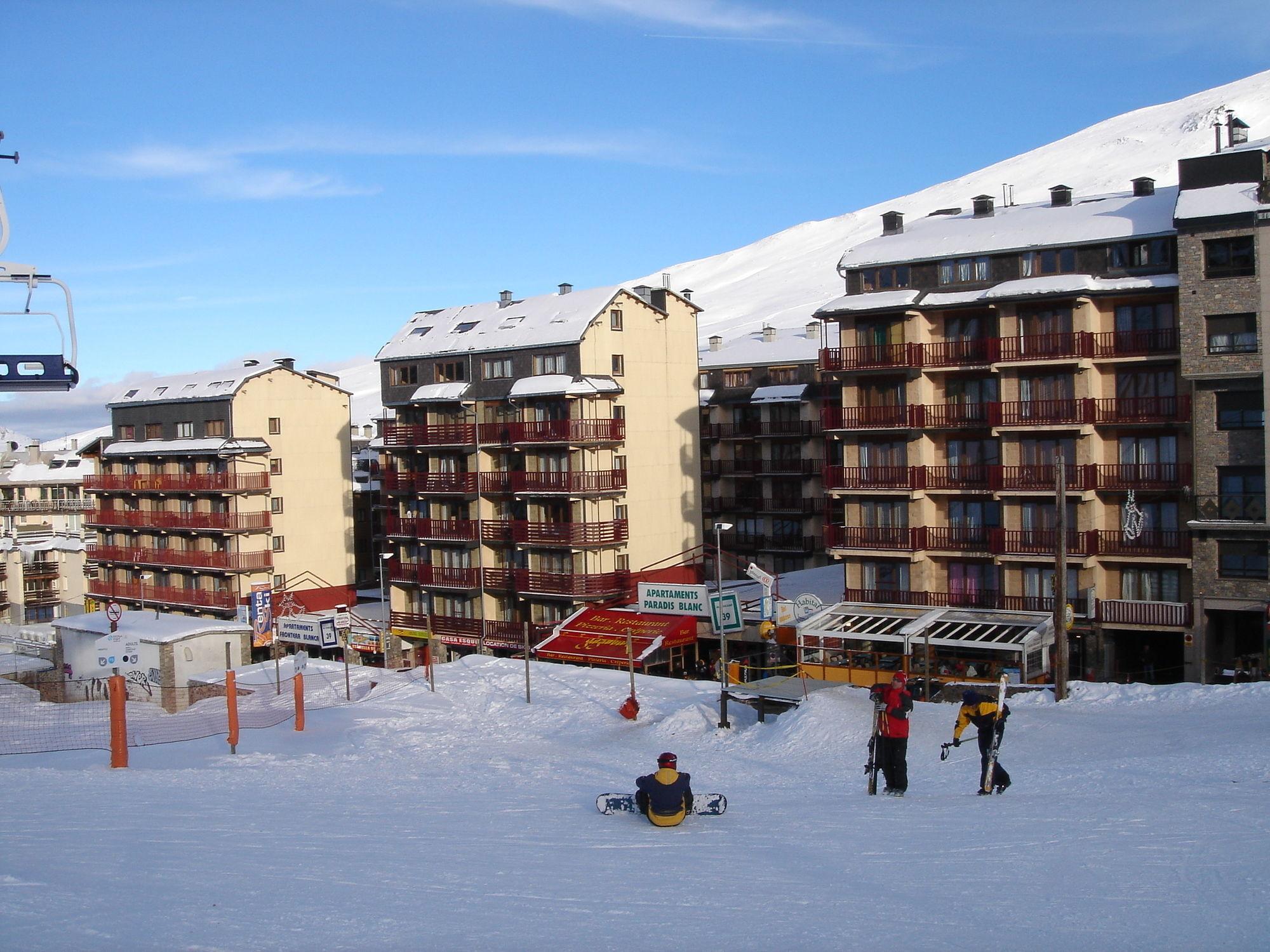 Apartamentos Paradis Blanc 3000 Pas de la Case Extérieur photo
